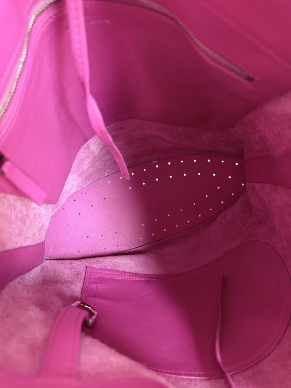 Le Pin Rose Indien - Afbeelding 13