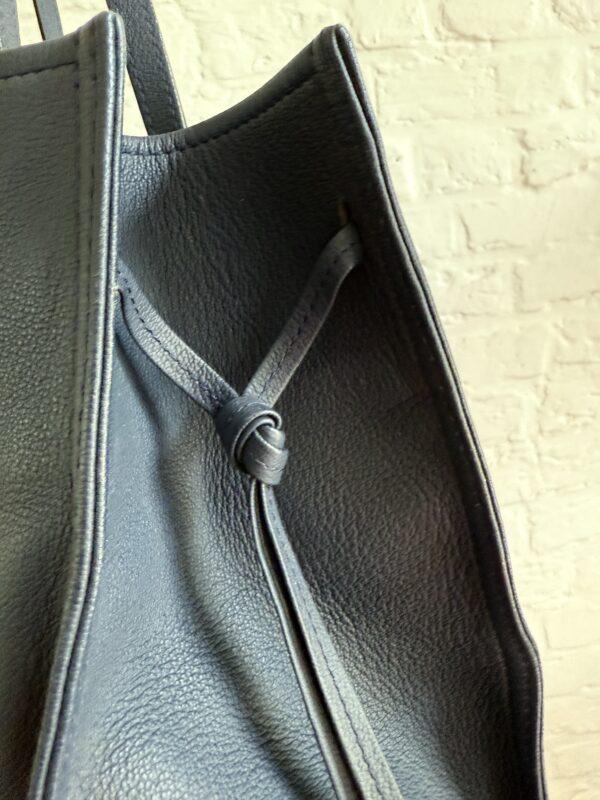D Tote in Rodeo Calf - Afbeelding 11