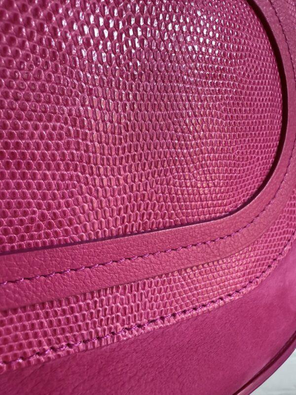 Le Pin Baudrier Santiag Lézard Brillant Rose Indien - Afbeelding 9