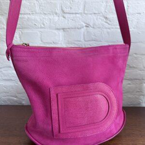 Le Pin Baudrier Santiag Lézard Brillant Rose Indien