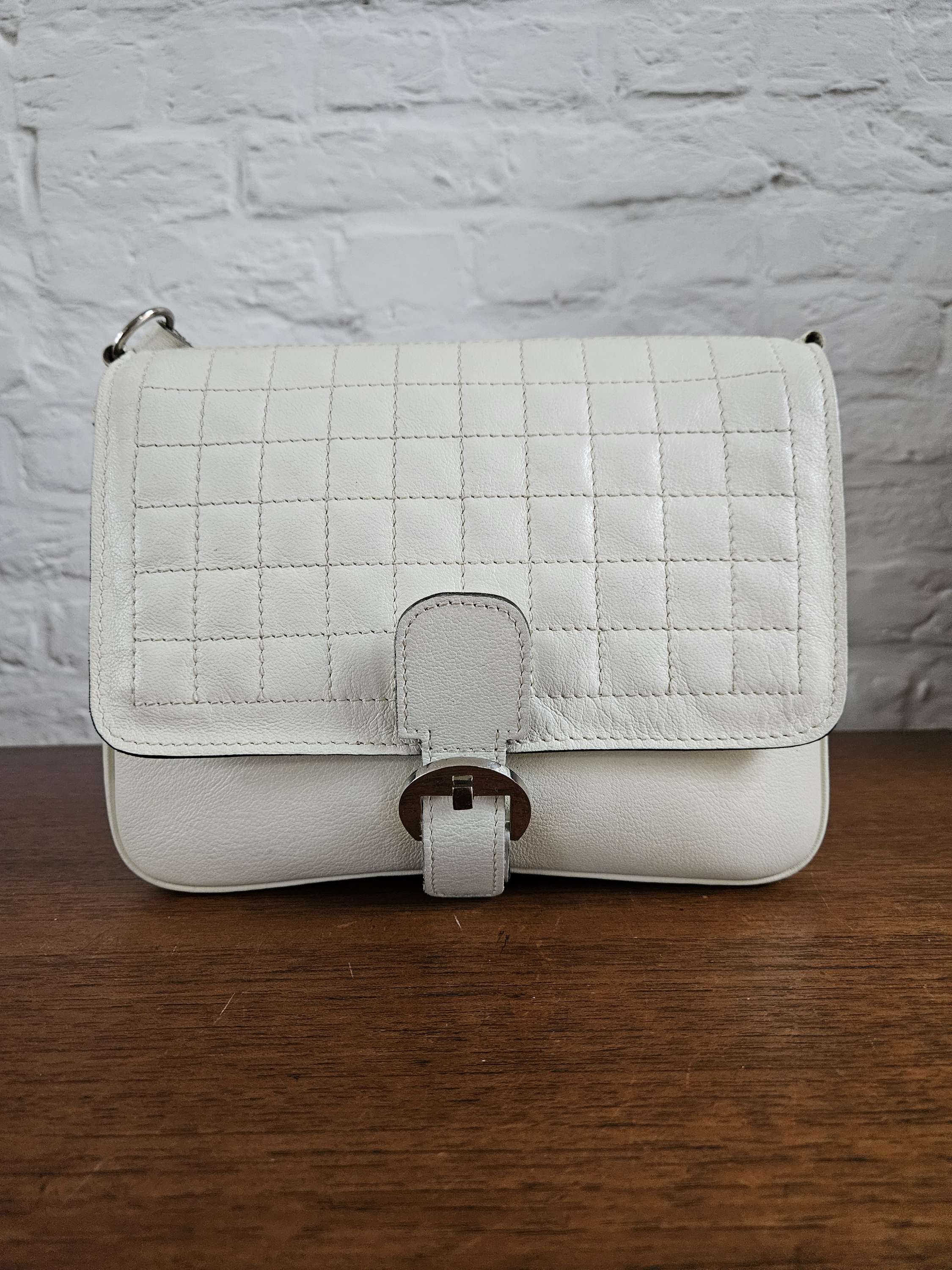 Quilted crossbody